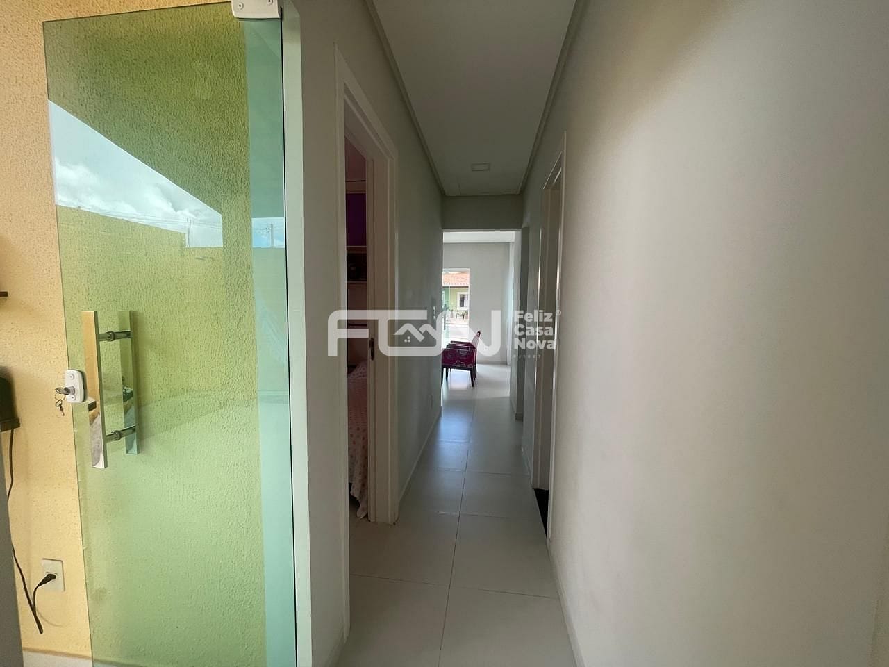 Casa à venda com 2 quartos, 52m² - Foto 6