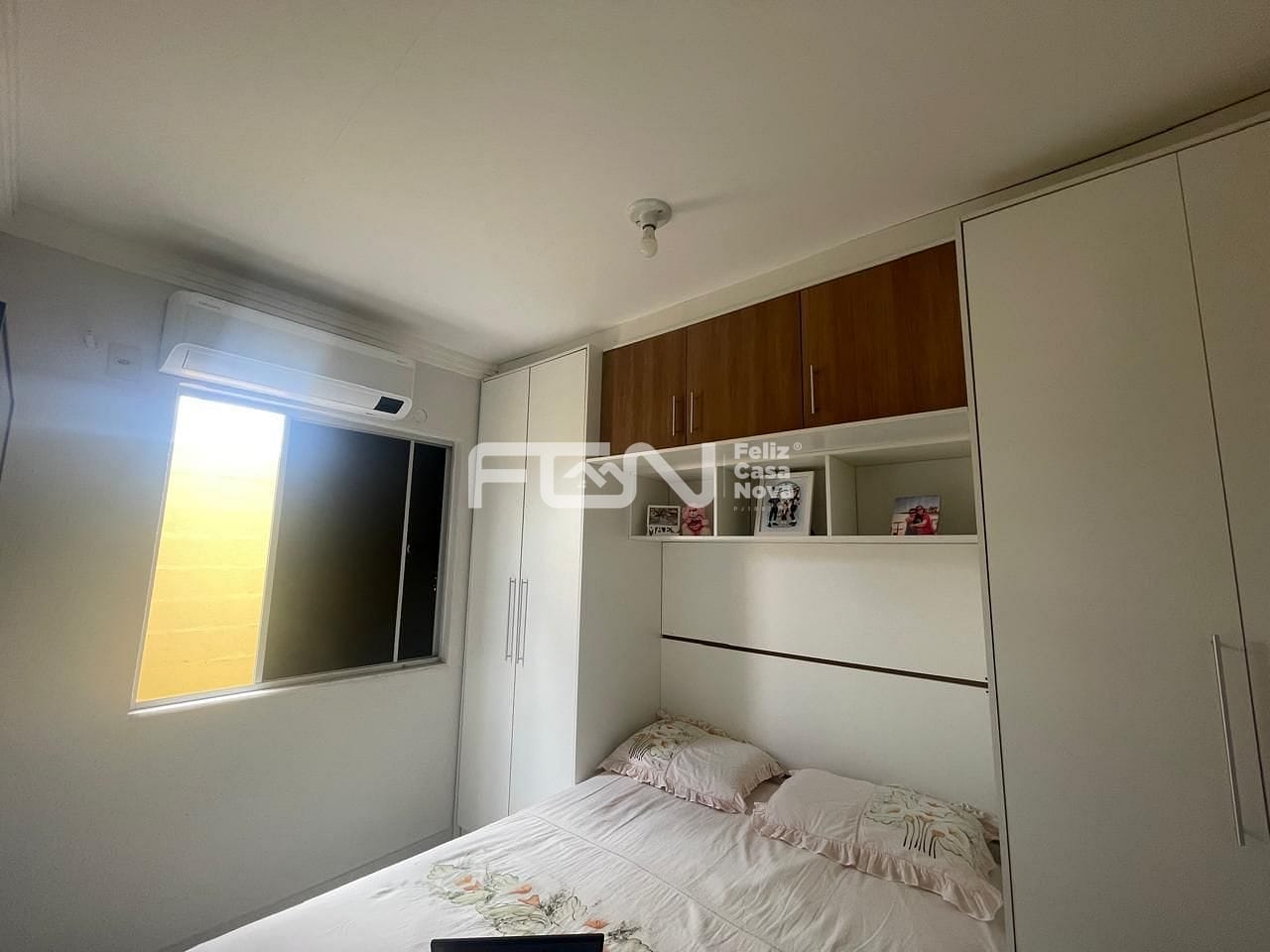Casa à venda com 2 quartos, 52m² - Foto 7