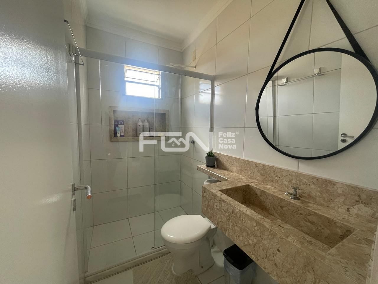 Casa à venda com 2 quartos, 52m² - Foto 11