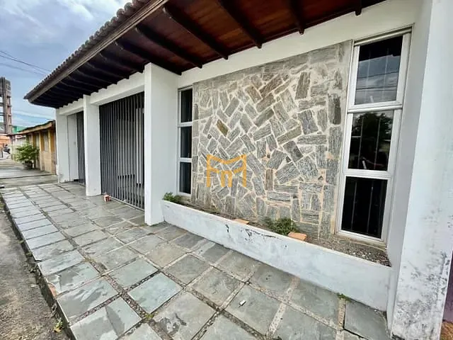Casa com 438m² 5 quartos e 6 banheiros, à venda, no bairro Parque Verde em Belém