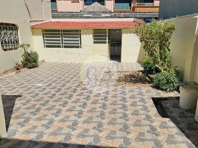 Casa 3 quartos e 3 banheiros, à venda, no bairro Centro em Pelotas