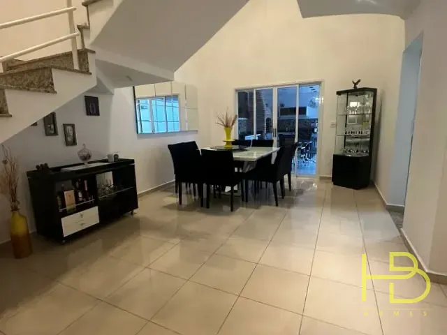 Casa 3 quartos e 3 banheiros, à venda, no bairro Ibiti Royal Park em Sorocaba