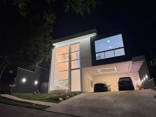 Casa com 500m² 4 quartos e 2 banheiros, à venda, no bairro Jardim Caiapiá em Cotia
