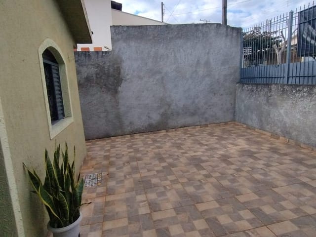 Casa 3 quartos e 1 banheiro, à venda, no bairro Residencial Parque Zabani em Santa Bárbara D'Oeste