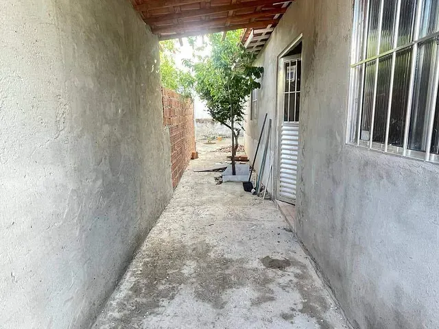 Casa 2 quartos e 1 banheiro, à venda, no bairro Alves de Souza em Paulo Afonso