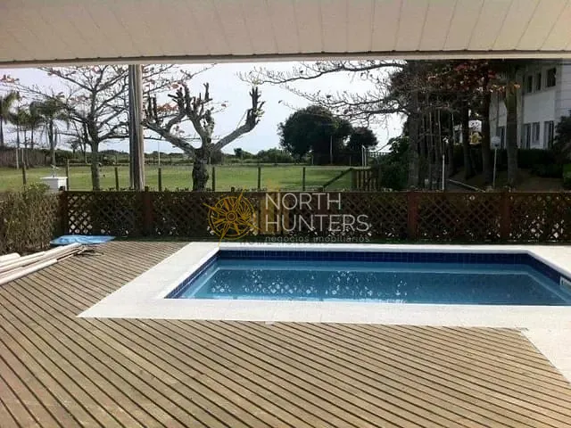 Casa com 600m² 5 quartos e 5 banheiros, para alugar, no bairro Jurerê Internacional em Florianópolis