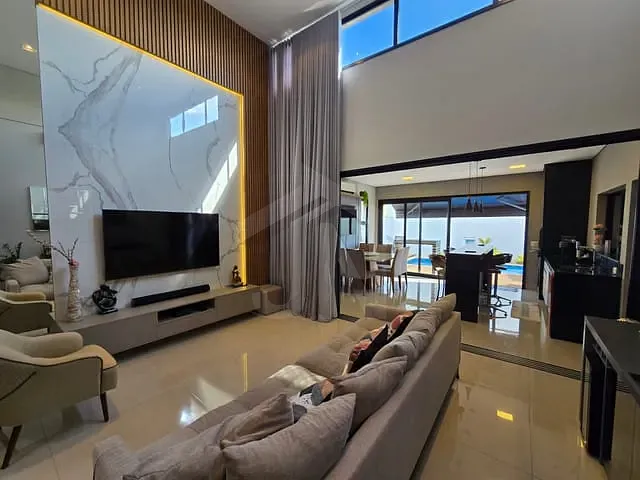 Casa com 364m² 4 quartos e 5 banheiros, à venda, no bairro Vila do Golf em Ribeirão Preto