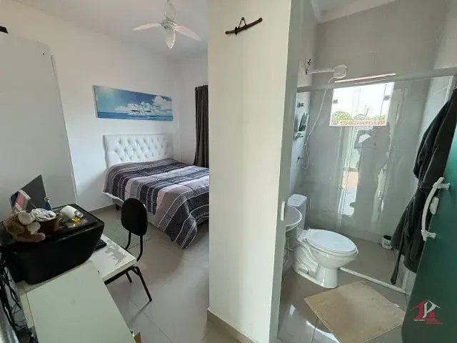 Casa 2 quartos e 3 banheiros, à venda, no bairro Belas Artes em Itanhaém