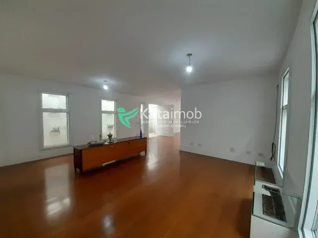 Casa 4 quartos e 5 banheiros, à venda, no bairro Planalto Paulista em São Paulo
