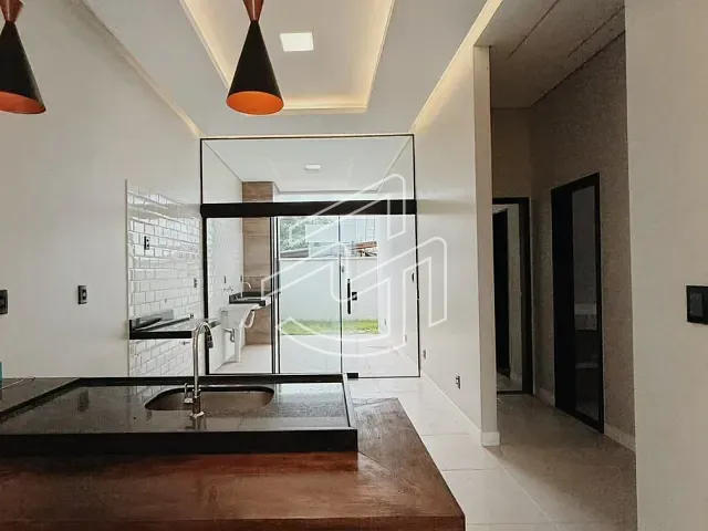 Casa 3 quartos e 2 banheiros, à venda, no bairro Centro em Ananindeua