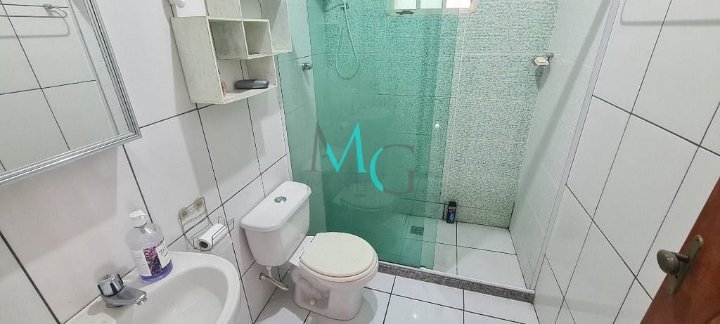 Casa para alugar com 4 quartos, 160m² - Foto 10