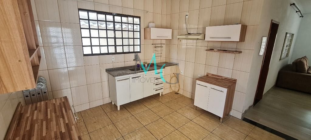 Casa para alugar com 4 quartos, 160m² - Foto 13