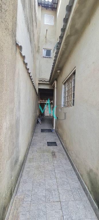 Casa para alugar com 4 quartos, 160m² - Foto 16
