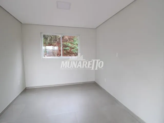 Casa com 164m² 5 quartos e 2 banheiros, à venda, no bairro Itaíba em Concórdia