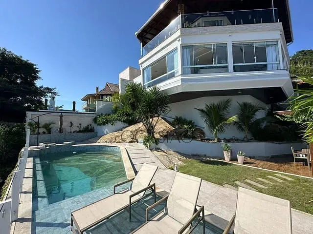 Casa à venda, no bairro 0 em Porto Belo