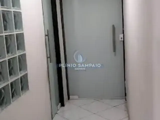 Casa com 300m² 3 quartos e 2 banheiros, à venda, no bairro Maria Ortiz em Vitória