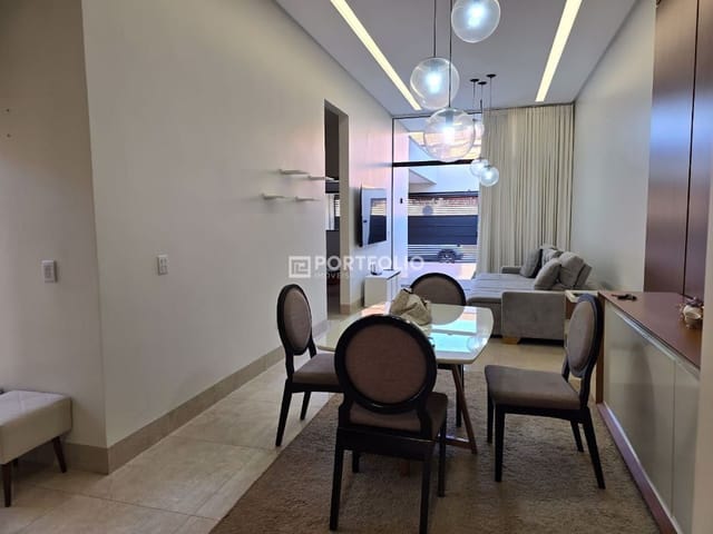 Foto do Casa - Casa com 3 dormitórios à venda por R$ 1.080.000,00 - Santa Genoveva - Goiânia/GO | Portfolio Imóveis