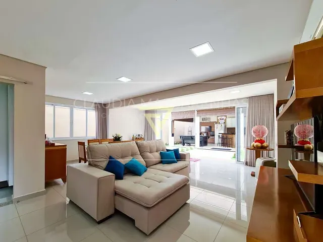 Casa com 489m² 3 quartos e 5 banheiros, à venda, no bairro Vila do Golf em Ribeirão Preto