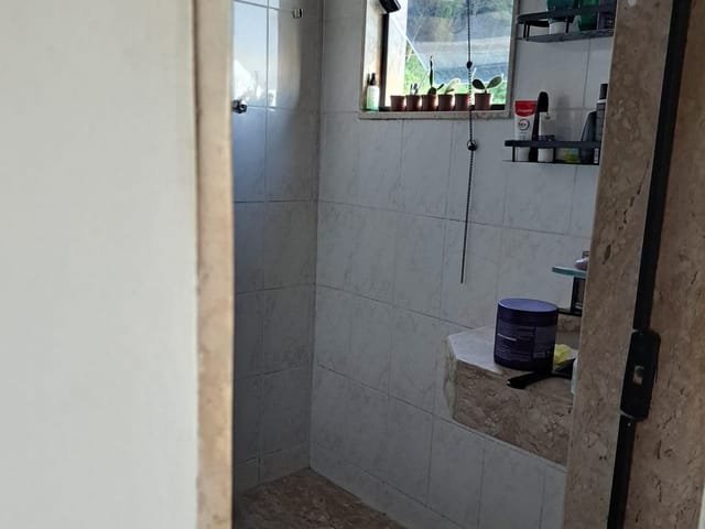 Casa 3 quartos e 3 banheiros, à venda, no bairro Dom Bosco em Juiz de Fora