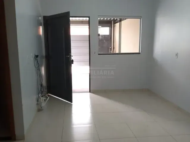 Casa 2 quartos e 1 banheiro, para alugar, no bairro Flamboyant em Chapadão do Sul