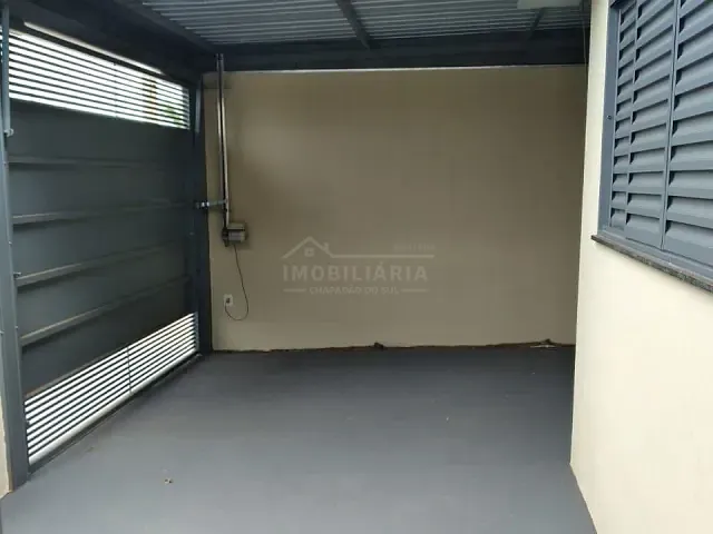 Casa 2 quartos e 1 banheiro, para alugar, no bairro Flamboyant em Chapadão do Sul