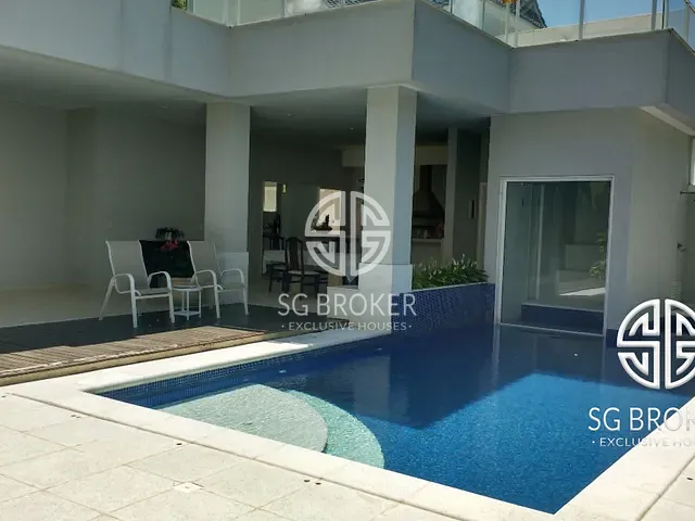 Casa com 750m² 4 quartos e 8 banheiros, à venda, no bairro Barra da Tijuca em Rio de Janeiro