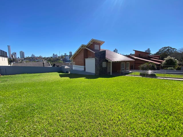 Foto do Casa - Casa para Locação 7 Quartos, 3 Suites, 2 Vagas, 218M², Palmital, Chapecó - SC | Santa Maria