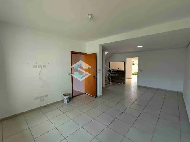 Casa 3 quartos e 4 banheiros, para alugar, no bairro Centro em Jacarezinho