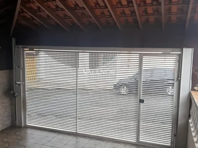 Casa 4 quartos e 2 banheiros, à venda, no bairro Parque Residencial Eloy Chaves em Jundiaí