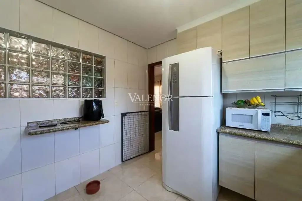 Casa, 4 quartos, 200 m² - Foto 13