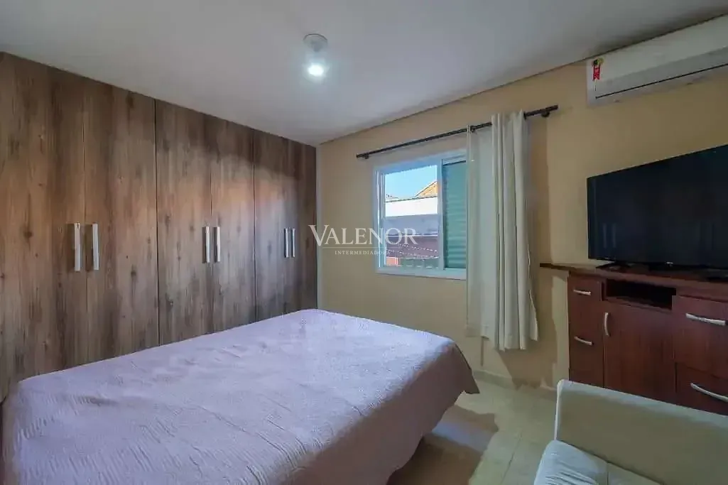 Casa, 4 quartos, 200 m² - Foto 15