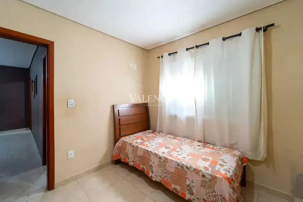 Casa, 4 quartos, 200 m² - Foto 22