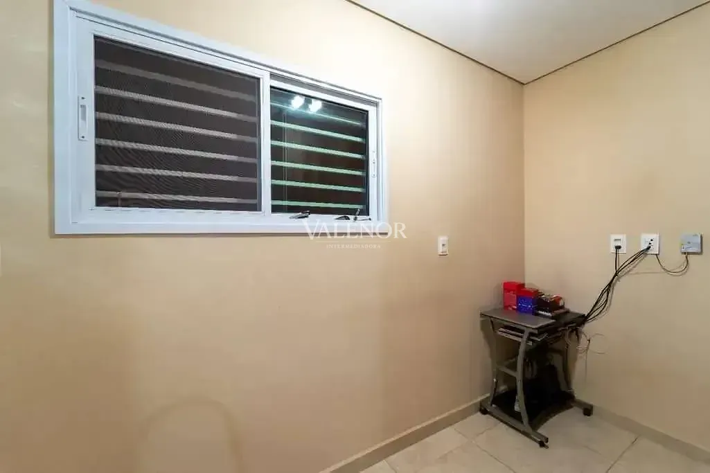 Casa, 4 quartos, 200 m² - Foto 18