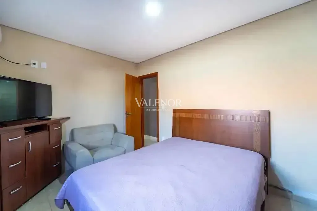 Casa, 4 quartos, 200 m² - Foto 16