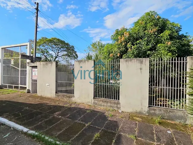 Casa com 480m² 3 quartos e 2 banheiros, para alugar, no bairro Jardim Mauá em Novo Hamburgo