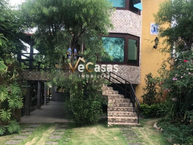 Casa com 500m² 3 quartos e 3 banheiros, à venda, no bairro Costazul em Rio das Ostras