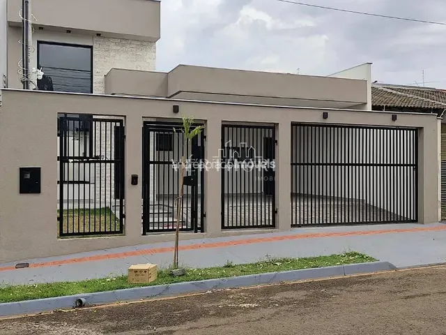 Casa com 250m² 3 quartos e 3 banheiros, à venda, no bairro Loteamento Chamonix em Londrina
