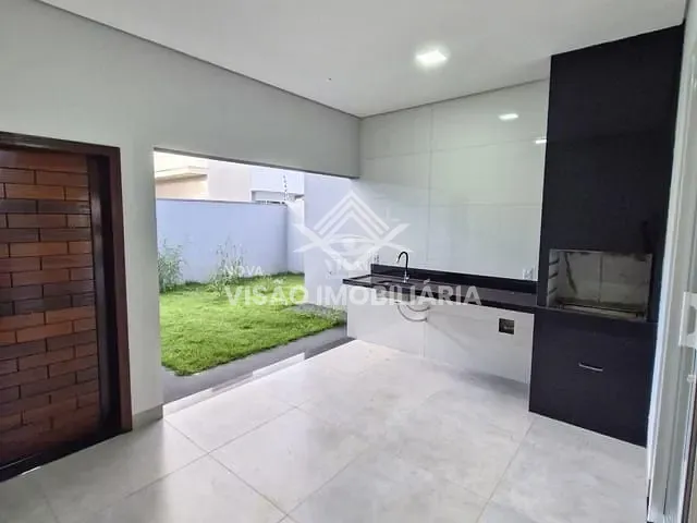 Casa com 270m² 2 quartos e 1 banheiro, à venda, no bairro Residencial Bella Suíça em Sinop
