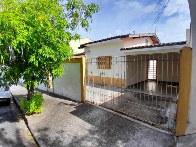 Casa com 340m² 2 quartos e 1 banheiro, para alugar, no bairro Jardim Santo Andre em São João da Boa Vista