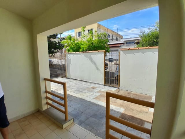 Casa com 340m² 2 quartos e 1 banheiro, para alugar, no bairro Jardim Santo Andre em São João da Boa Vista