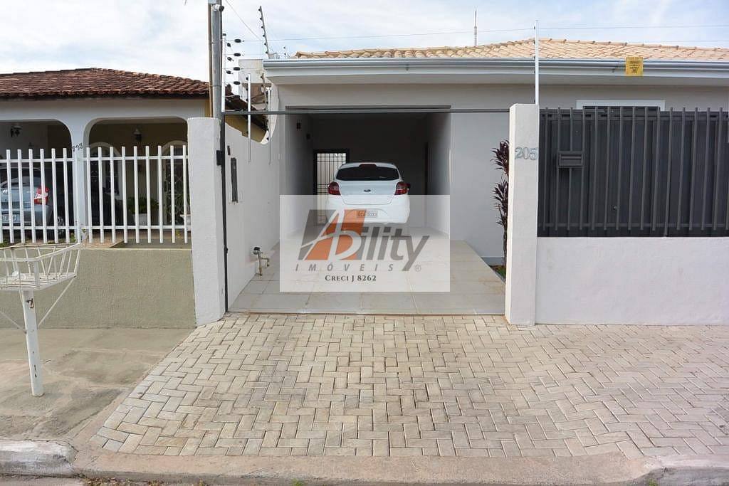 Casa, 3 quartos, 210 m² - Foto 2