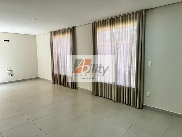 Casa com 360m² 3 quartos e 3 banheiros, à venda, no bairro Boa Esperança em Cuiabá