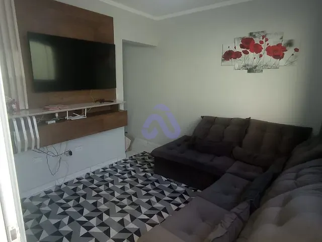 Casa com 125m² 2 quartos e 2 banheiros, à venda, no bairro Pequeno Coração em Itaquaquecetuba