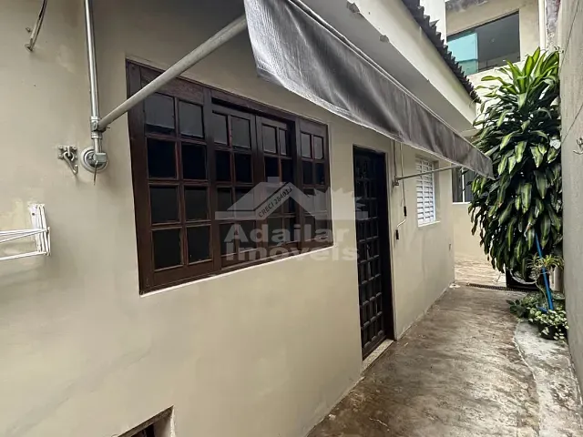 Casa 2 quartos e 1 banheiro, para alugar, no bairro Centro em Diadema