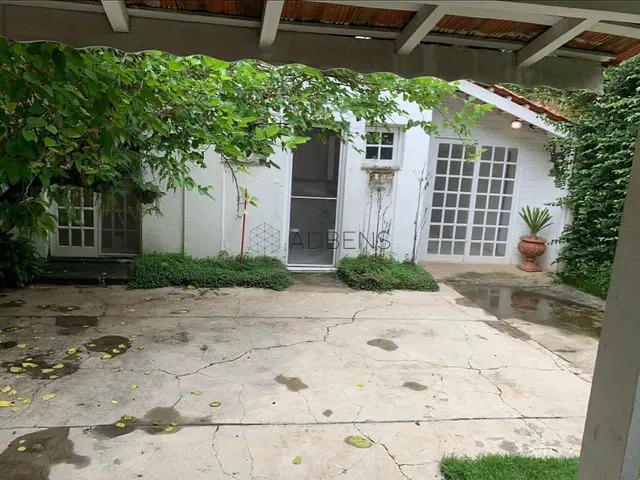 Casa com 230m² 3 quartos e 2 banheiros, à venda, no bairro Jardim Paulistano em São Paulo