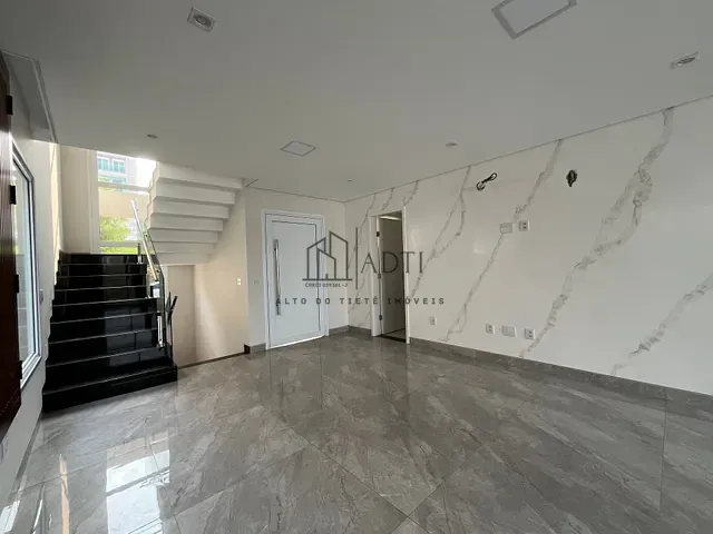 Casa com 280m² 3 quartos e 1 banheiro, à venda, no bairro Fazenda Rodeio em Mogi das Cruzes