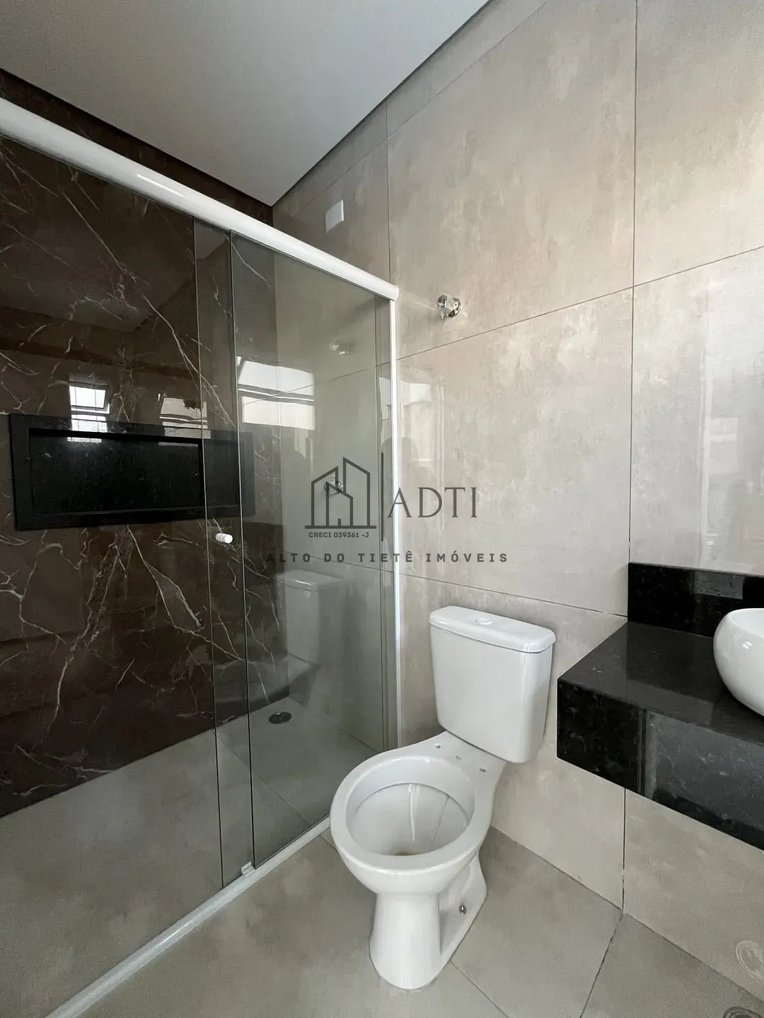 Casa, 3 quartos, 228 m² - Foto 97