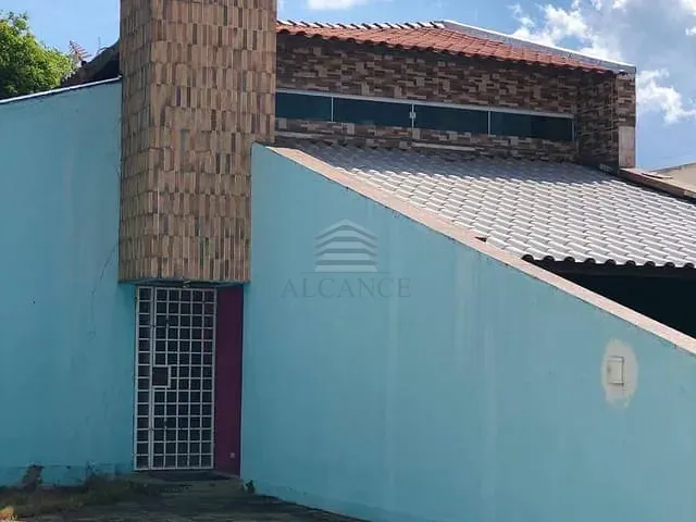 Casa 4 quartos e 4 banheiros, à venda, no bairro Ininga em Teresina