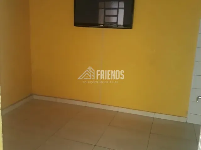 Casa à venda, no bairro Vila Domitila em São Paulo