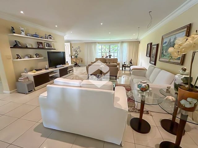 Casa com 1008m² 5 quartos e 4 banheiros, à venda, no bairro Recreio dos Bandeirantes em Rio de Janeiro